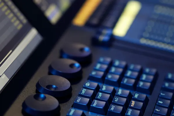 DMX контроллер DMX контроллер