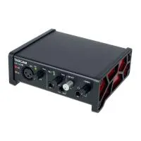 СОПОСТАВЛЕНИЕ Tascam US-1x2HR