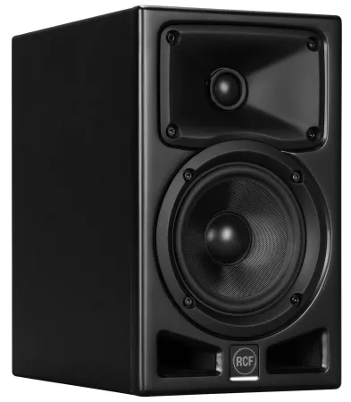 RCF Ayra PRO 5 RCF Ayra PRO 5