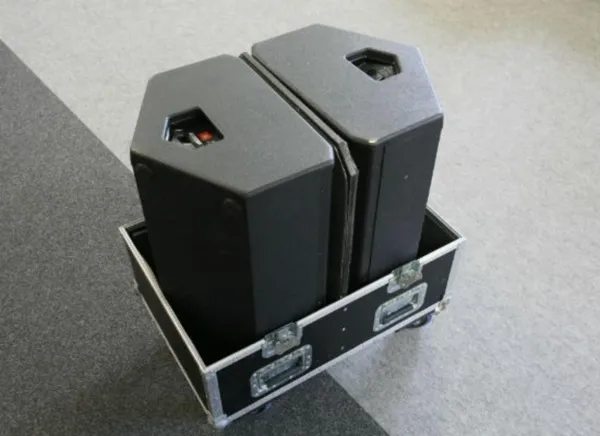 JBL VRX915M