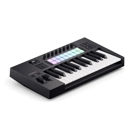 Купить NOVATION Launchkey 25 MK4 по выгодной цене в Новосибирске