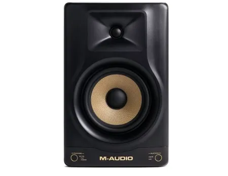Купить M-audio Forty Sixty по выгодной цене в Новосибирске