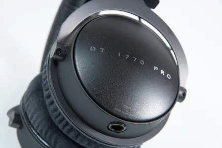 Купить BEYERDYNAMIC DT 1770 PRO по выгодной цене в Новосибирске
