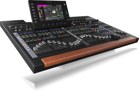 Купить BEHRINGER WING-BK по выгодной цене в Новосибирске