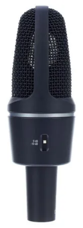 AKG C3000