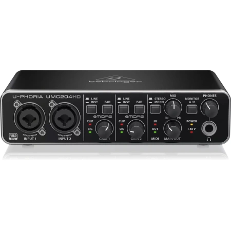 Купить BEHRINGER UMC204HD по выгодной цене в Новосибирске